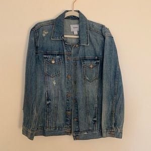 Distressed boyfriend jean jacket from Old Navy size M.